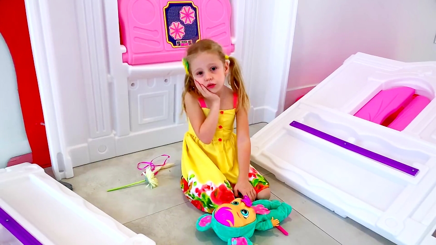 ماجراهای ناستیا و بابایی - قسمت 196 - هدیه بچه عروسک بزرگ برای ناستیا